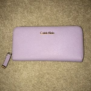 Calvin Klein zip around wallet